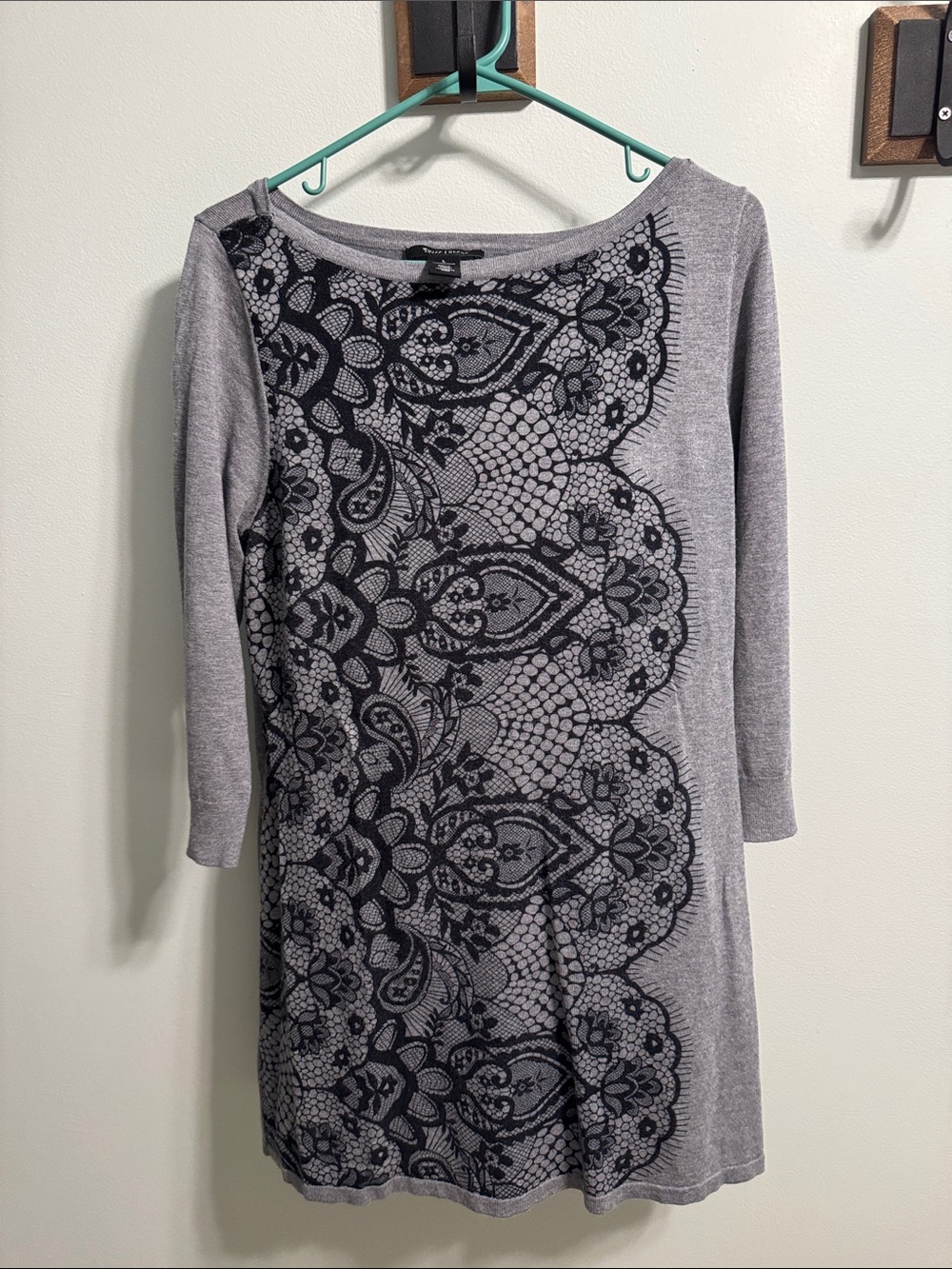 White House Black Market Gray Lace-Print Women's Shift Dress L